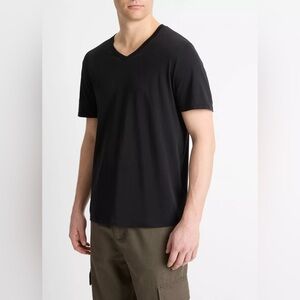 Vince. Men’s Soft Pima Cotton V-Neck T-Shirt in Black, Large